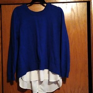💙Blue Back Button Blue Sweater Size L